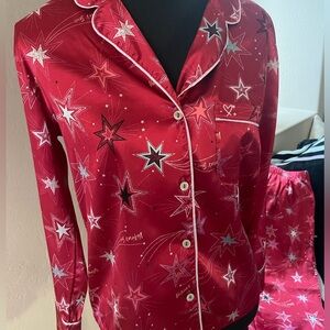 VICTORIA SECRET satin pajamas set star design red STARS